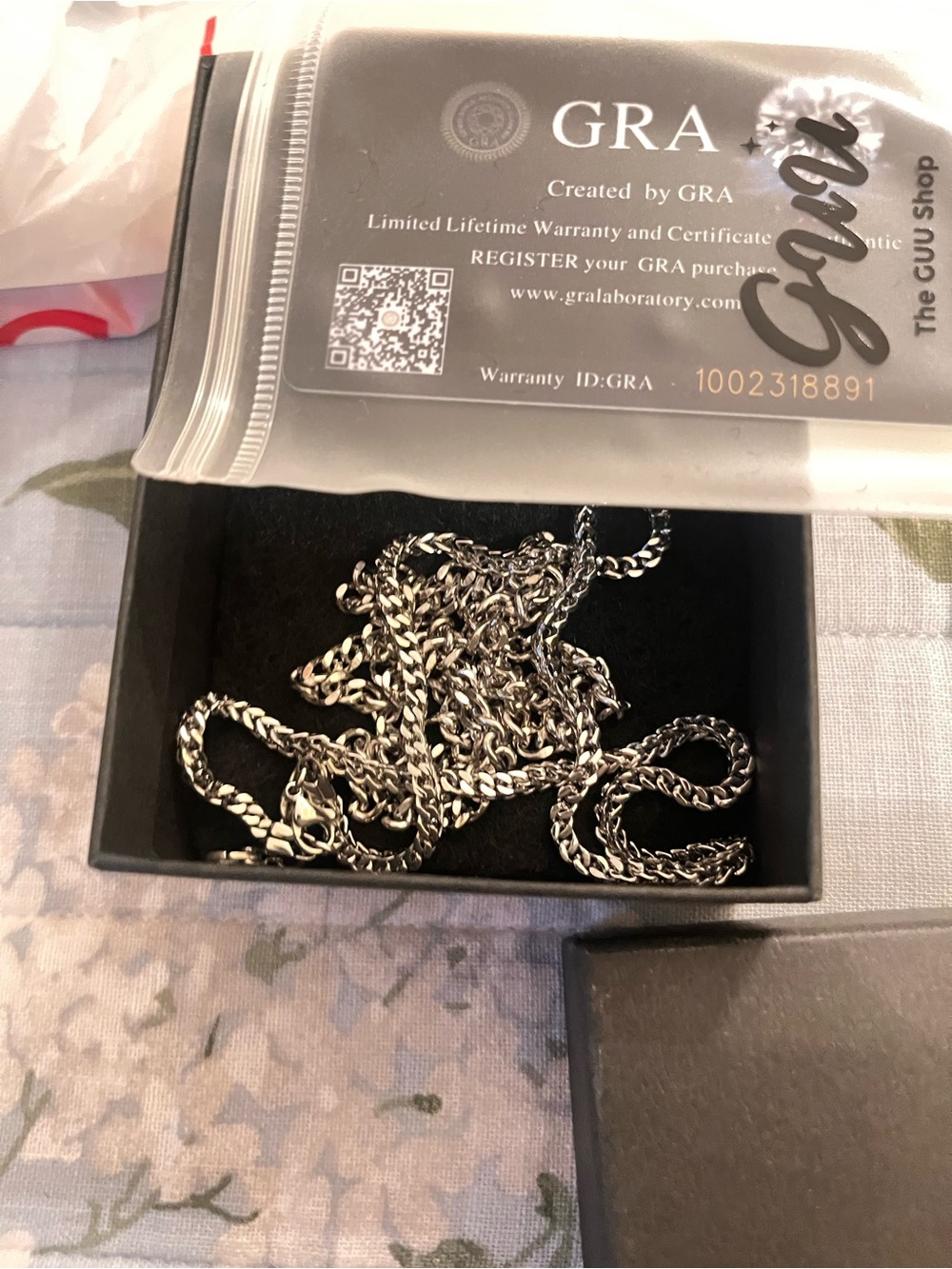 Two unisex GRA Women’s & Men’s Silver Rope Chain Necklace one 18 inch & other 20